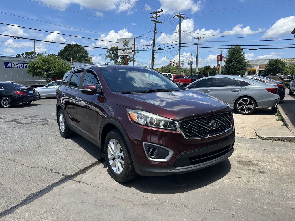 2017 Kia Sorento Image 3