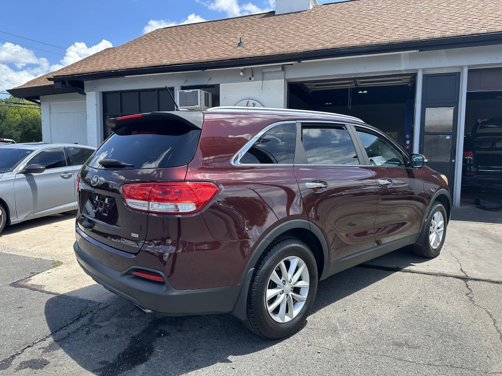 2017 Kia Sorento Image 5