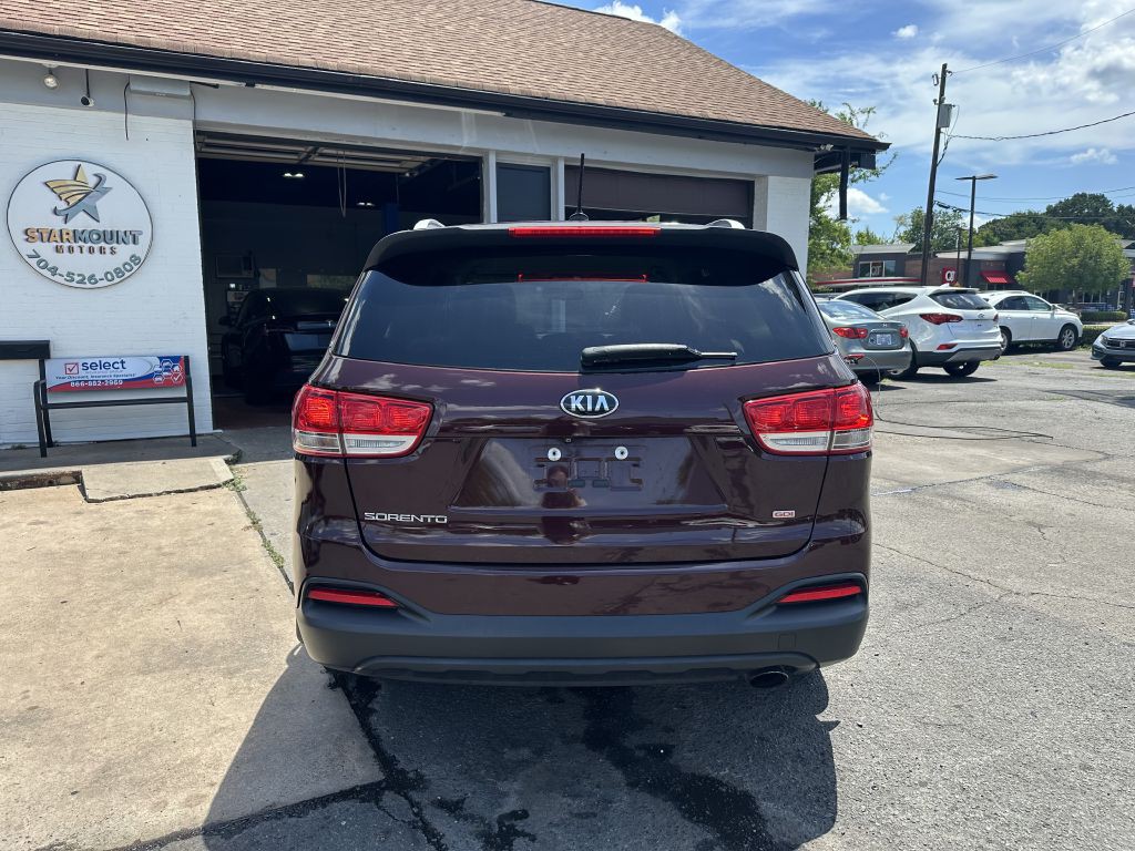 2017 Kia Sorento Image 6