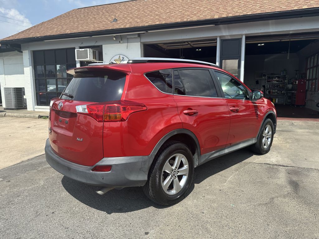 2015 Toyota Rav4 Image 5