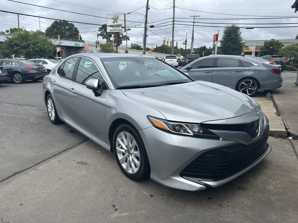 2020 Toyota Camry Image 3