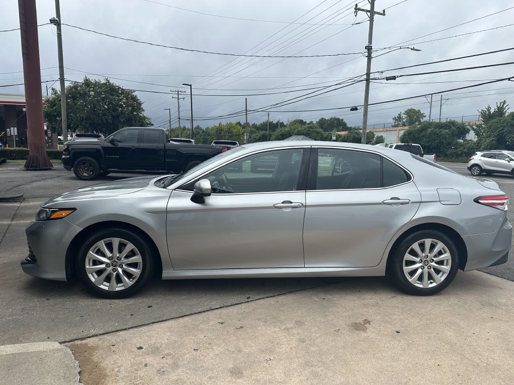 2020 Toyota Camry Image 8