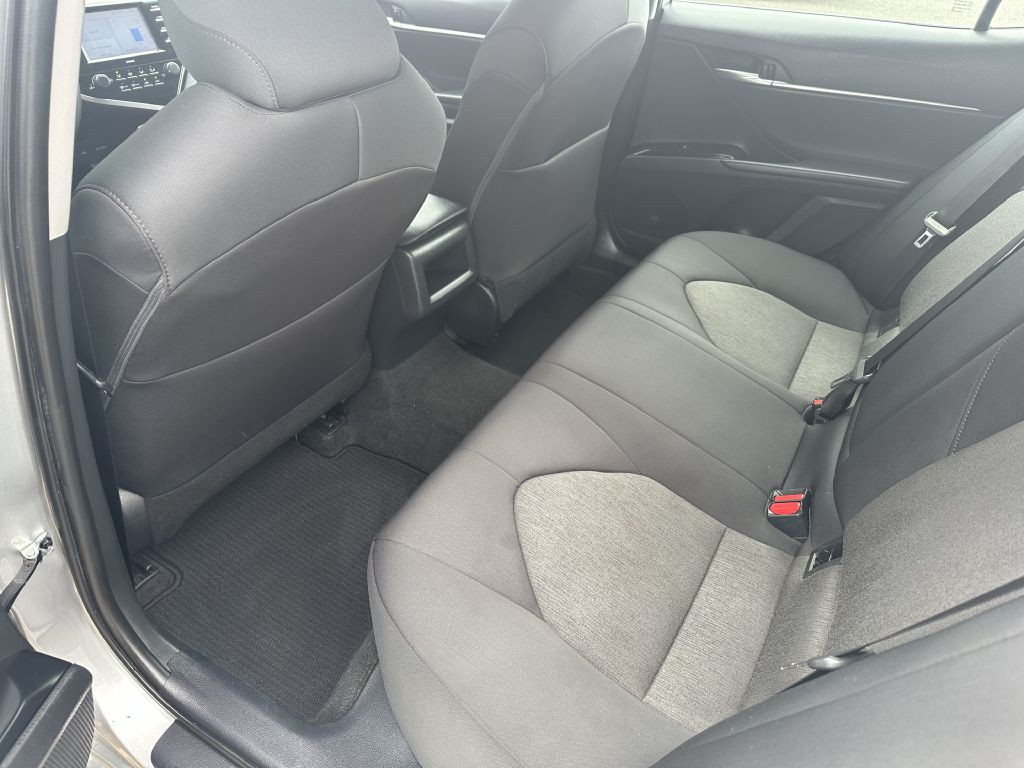 2020 Toyota Camry Image 9