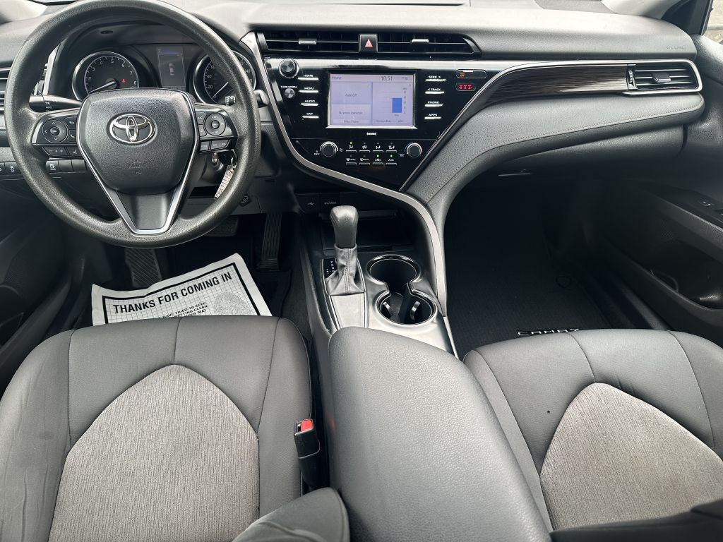 2020 Toyota Camry Image 10