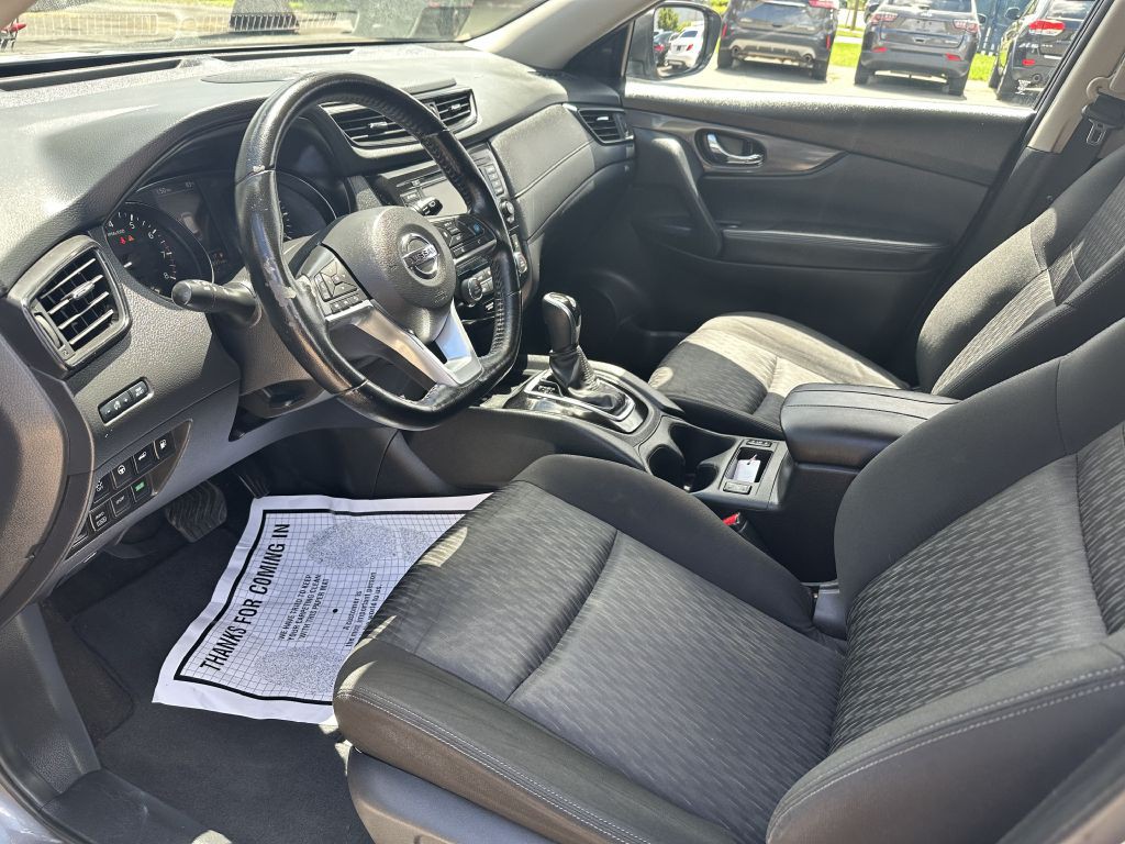 2020 Nissan Rogue Image 11