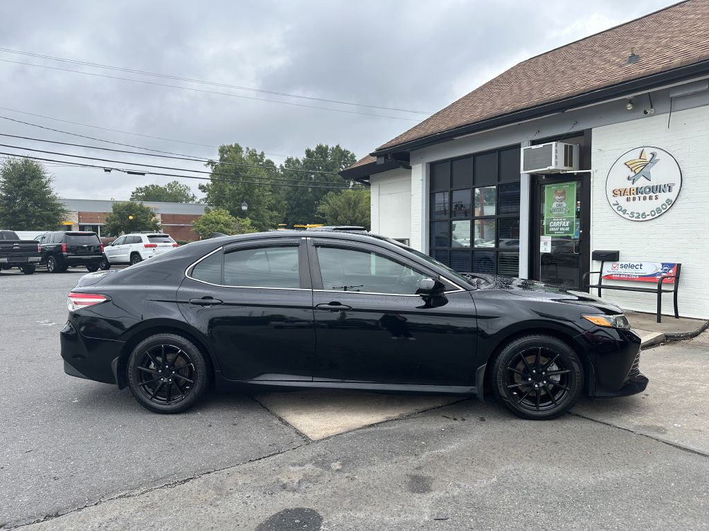 2019 Toyota Camry Image 4
