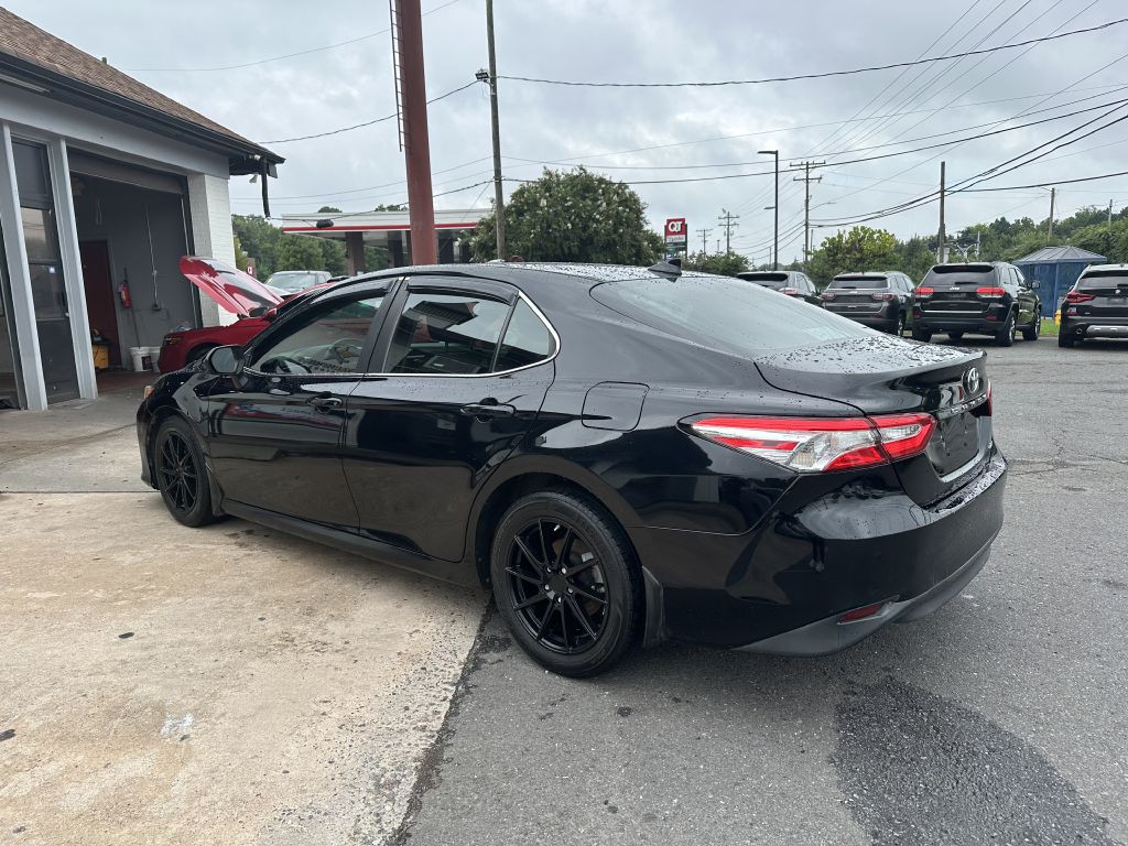 2019 Toyota Camry Image 7