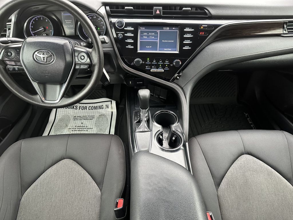 2019 Toyota Camry Image 10