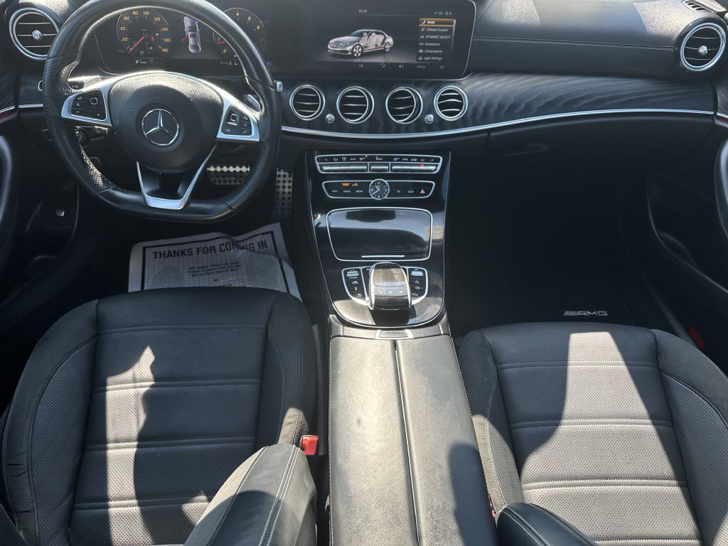 2017 Mercedes-Benz E-Class Image 10
