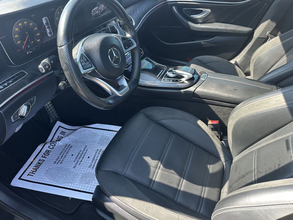 2017 Mercedes-Benz E-Class Image 11