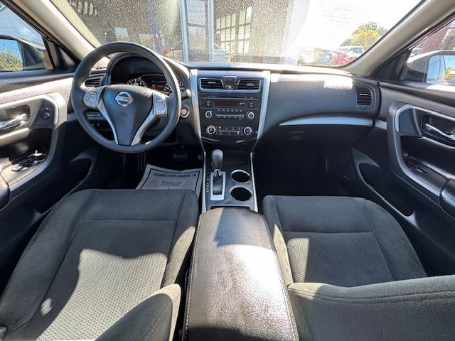 2015 Nissan Altima Image 3