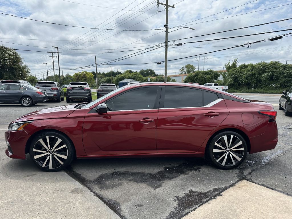 2022 Nissan Altima Image 8