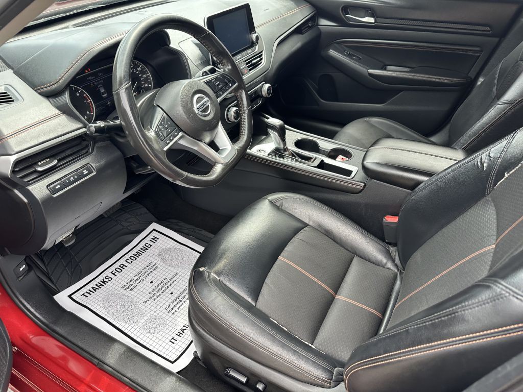 2022 Nissan Altima Image 11