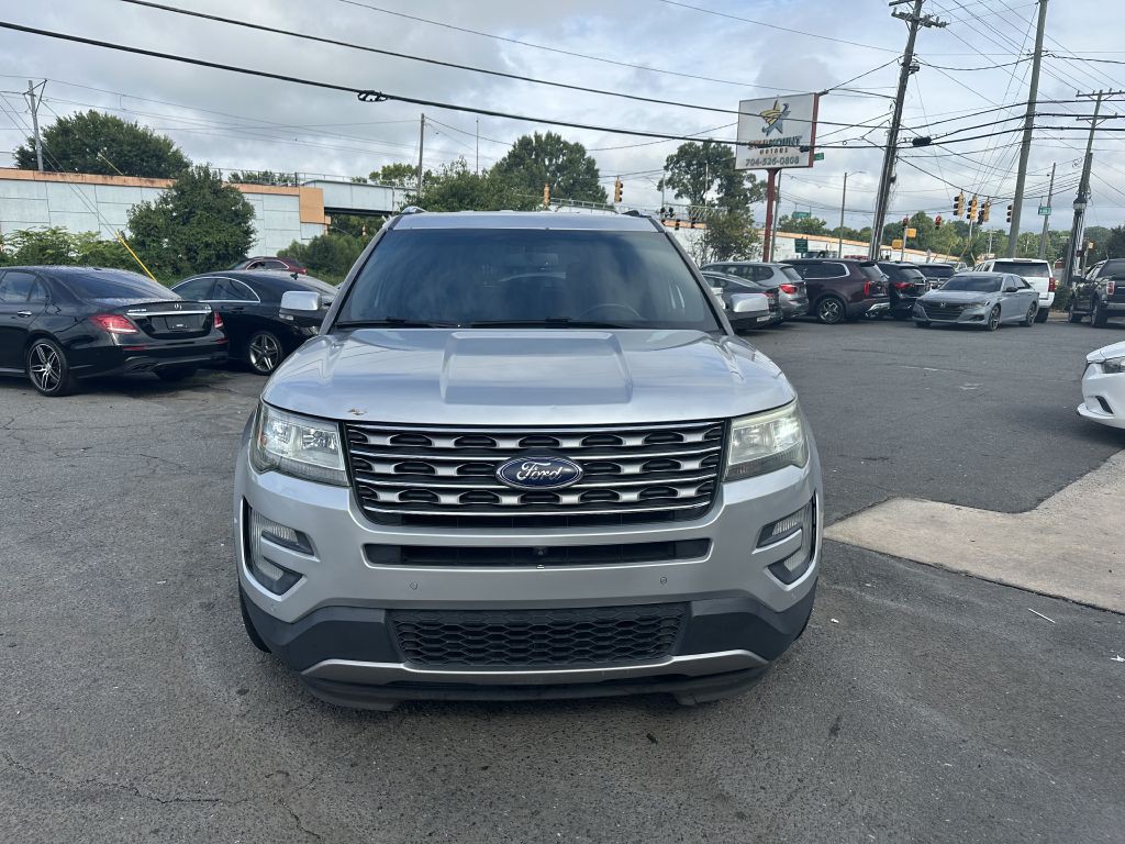 2016 Ford Explorer Image 2