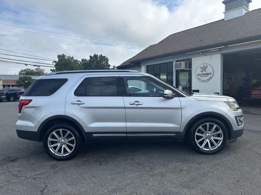 2016 Ford Explorer Image 4