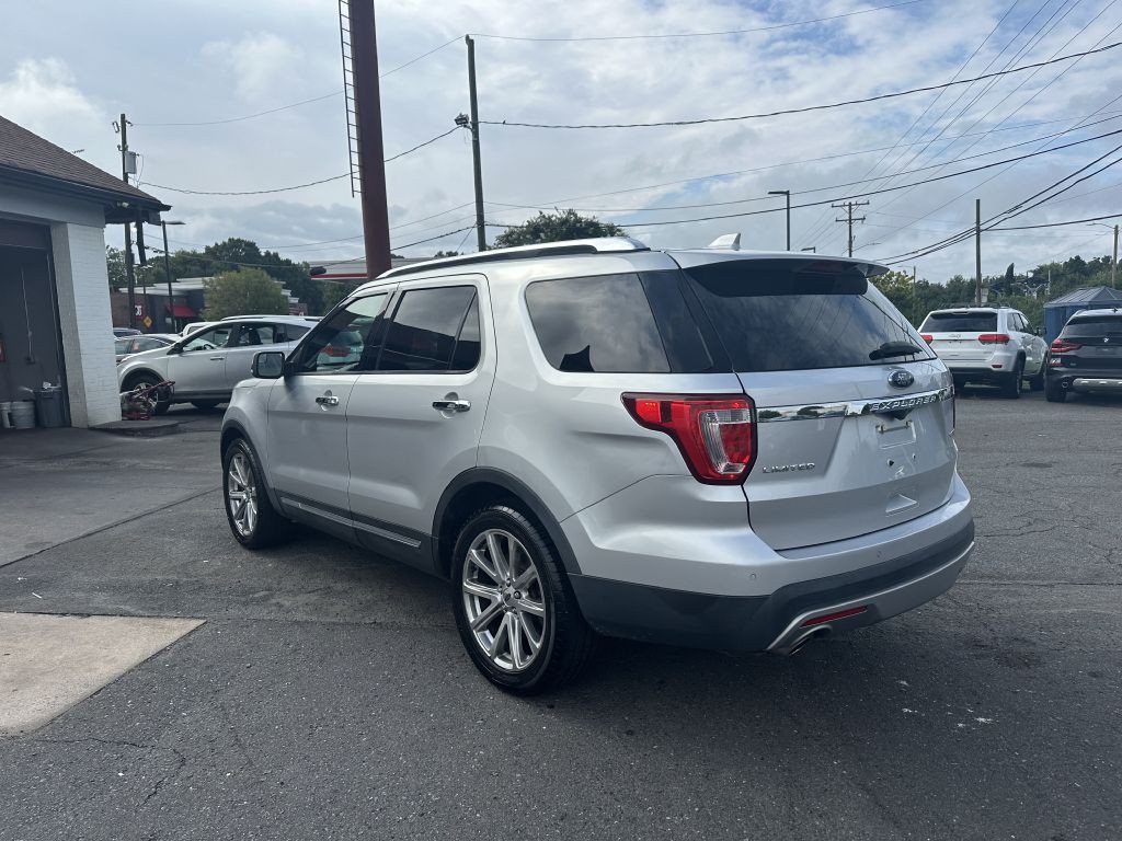 2016 Ford Explorer Image 7