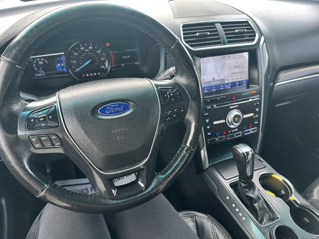 2016 Ford Explorer Image 12