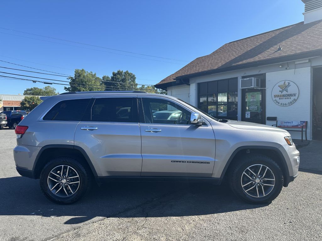 2017 Jeep Grand Cherokee Image 4