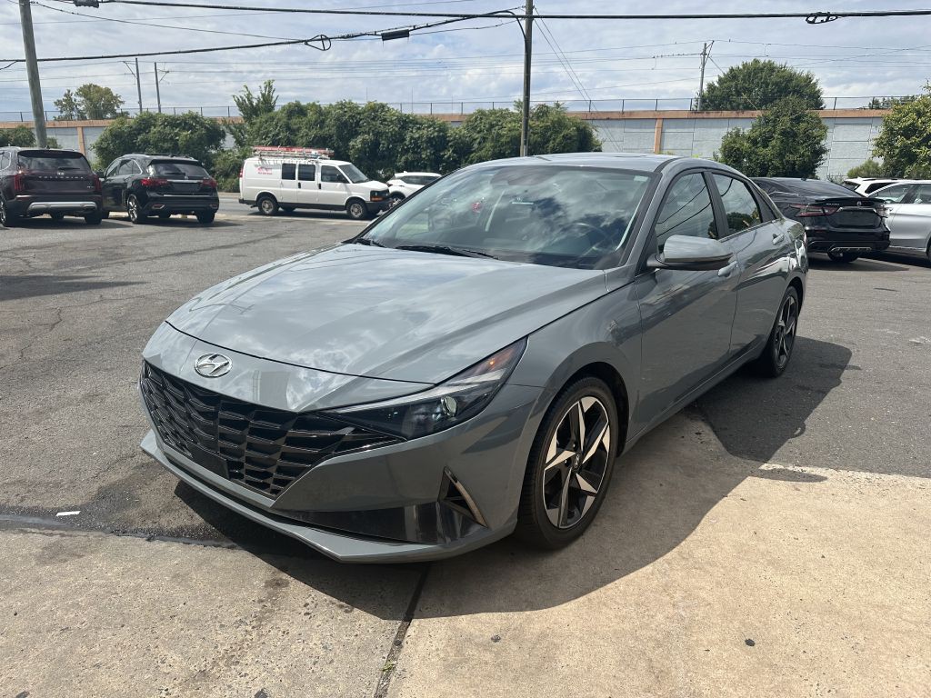 2021 Hyundai Elantra Image 1