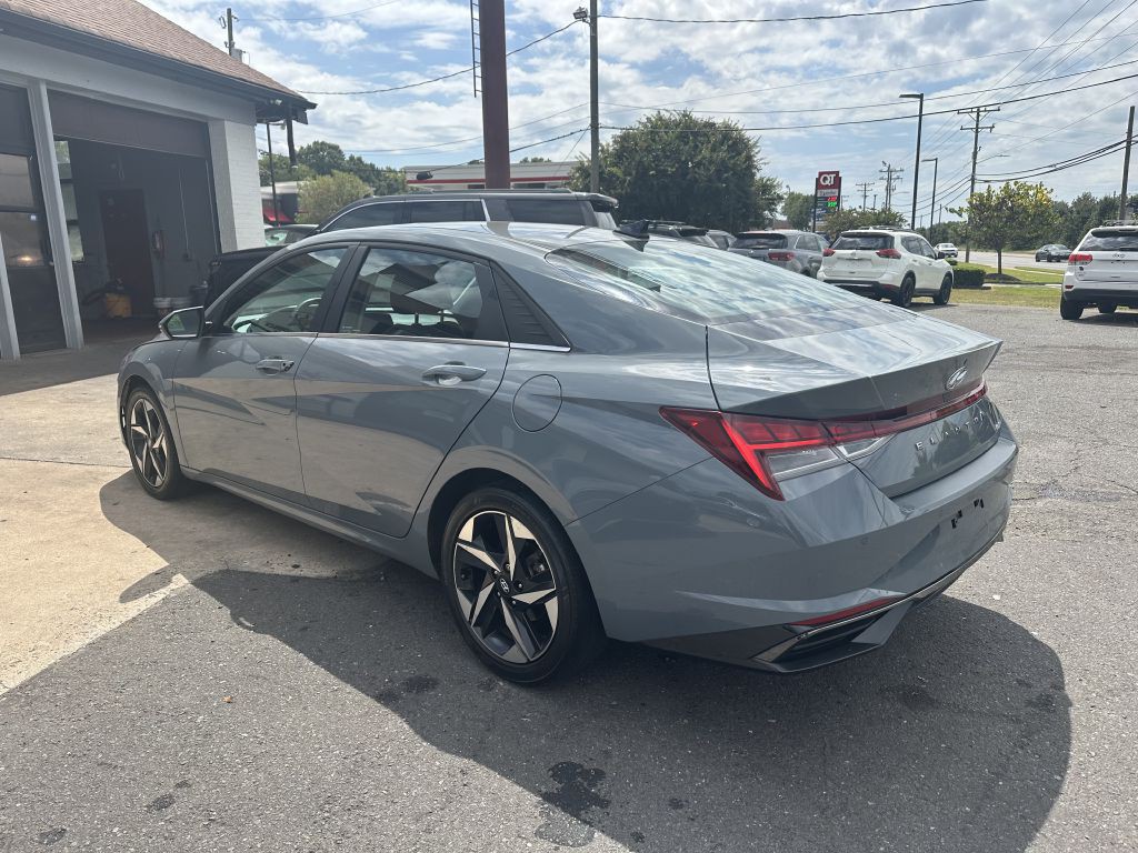 2021 Hyundai Elantra Image 7