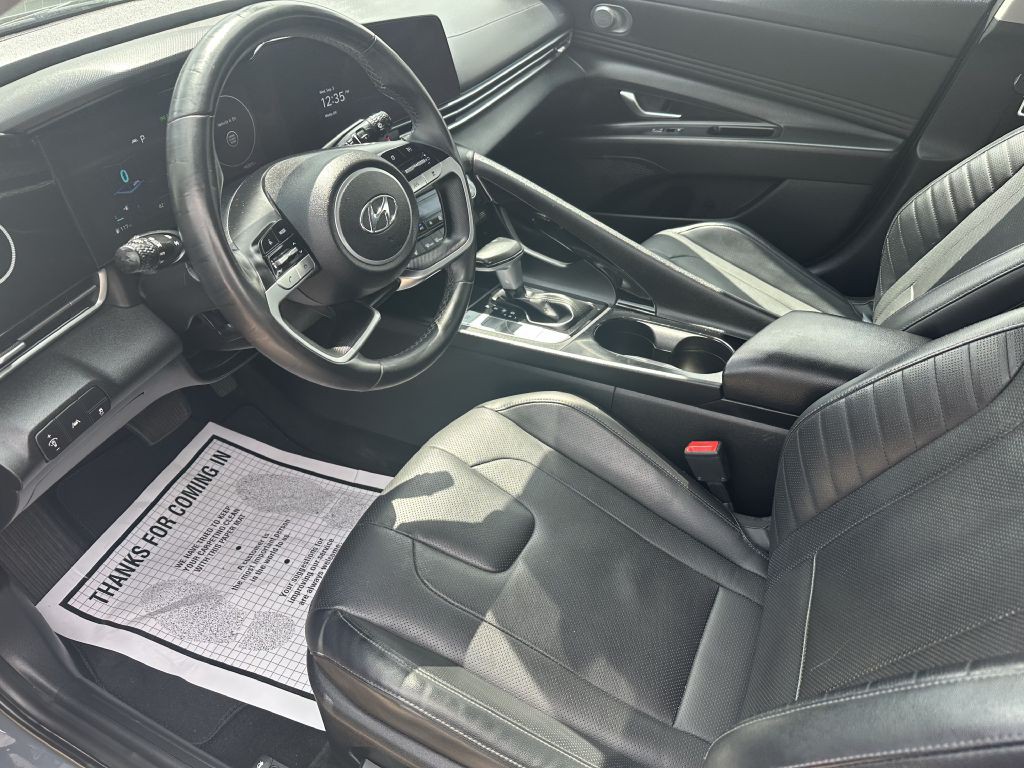 2021 Hyundai Elantra Image 11
