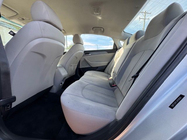 2018 Hyundai Sonata Image 4