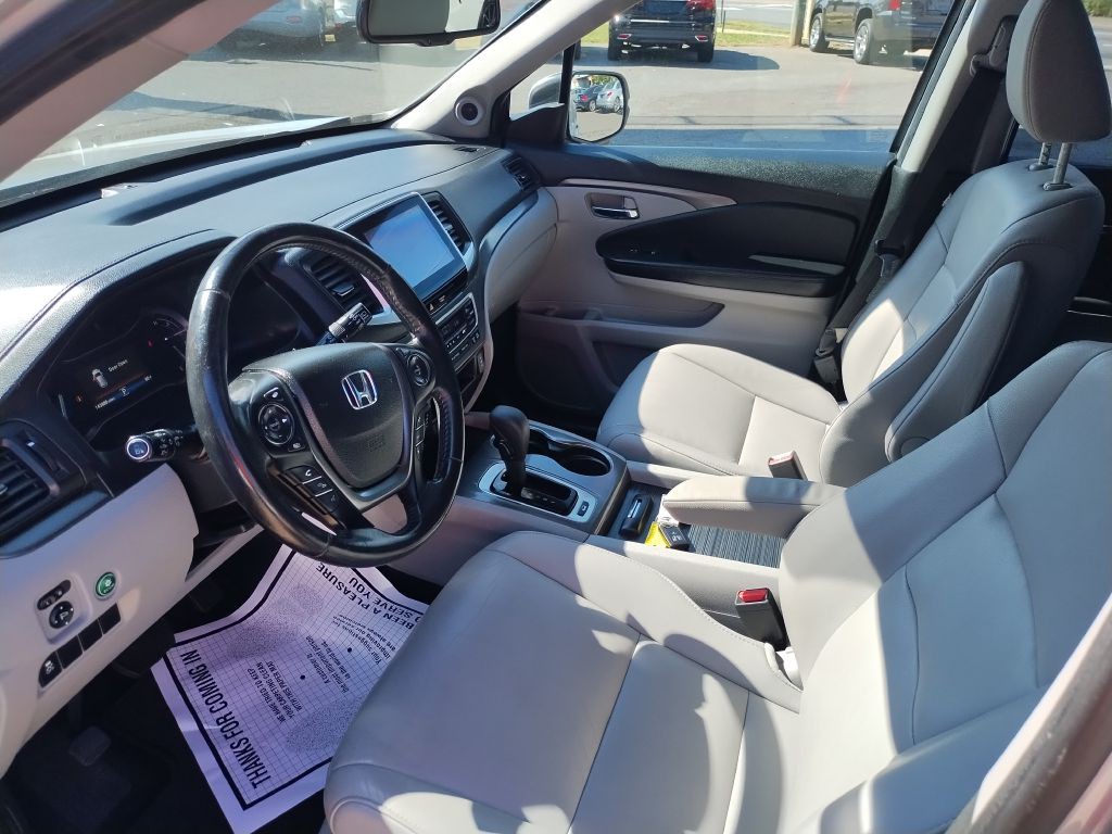 2017 Honda Pilot Image 7