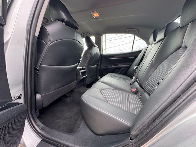 2018 Toyota Camry Image 4