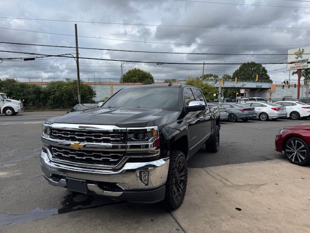2018 Chevrolet Silverado 1500 Image 1