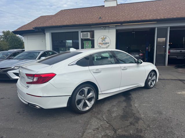 2020 Honda Accord Image 8