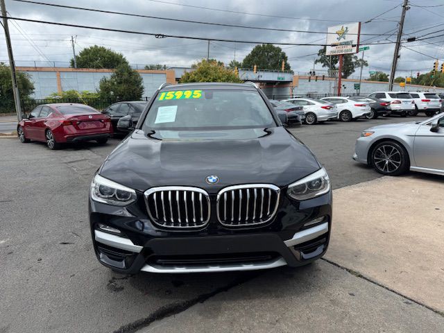 2018 BMW X3 Image 9