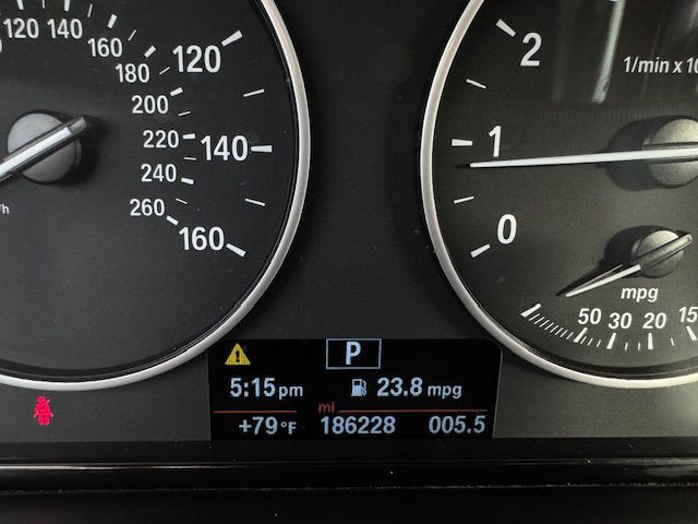2017 BMW X3 Image 2