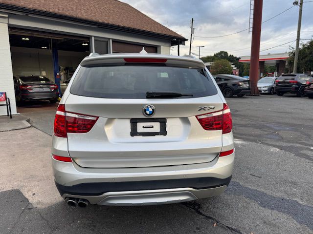 2017 BMW X3 Image 7