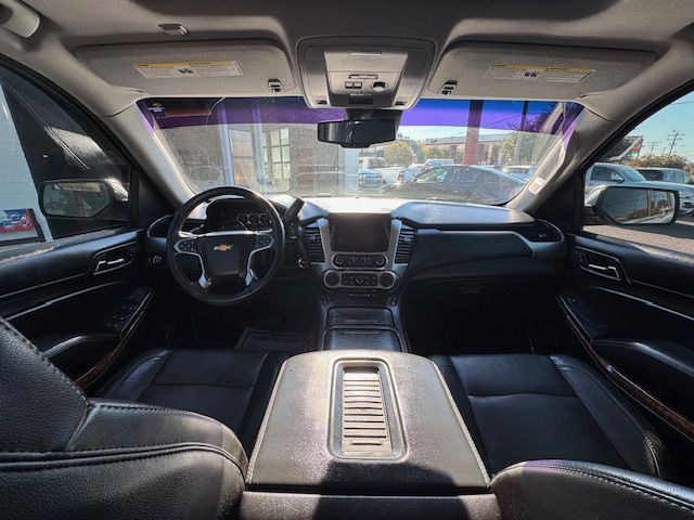 2016 Chevrolet Tahoe Image 3