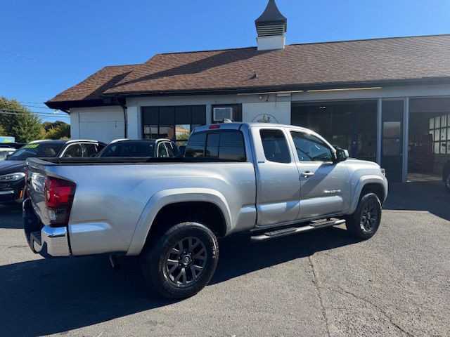 2022 Toyota Tacoma Image 8