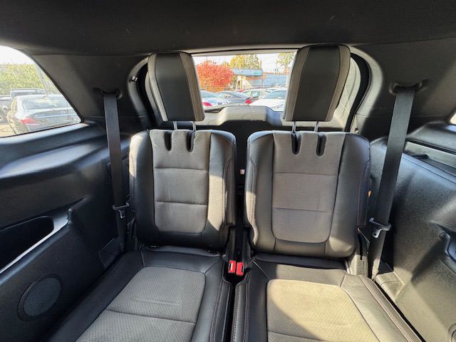 2017 Ford Explorer Image 6