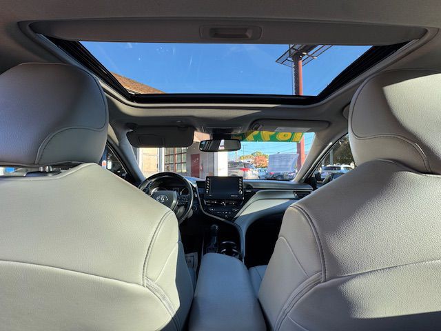 2022 Toyota Camry Image 4