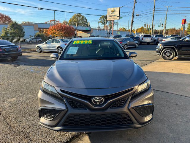 2022 Toyota Camry Image 9