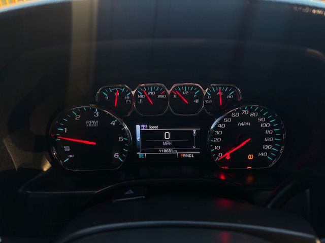 2018 Chevrolet Silverado 1500 Image 2