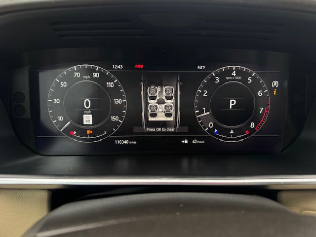 2018 Land Rover Range Rover Sport Image 2