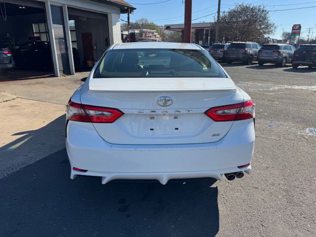 2018 Toyota Camry Image 6