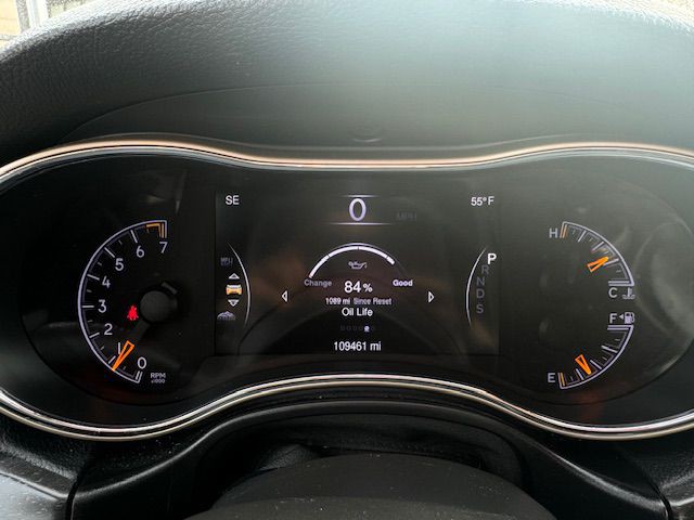 2015 Jeep Grand Cherokee Image 2