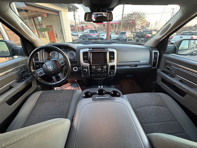 2018 RAM 1500 Image 3