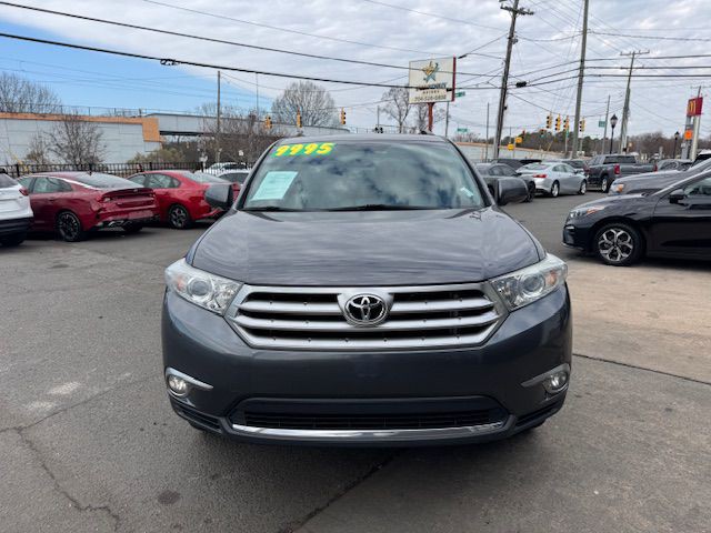 2013 Toyota Highlander Image 10