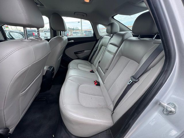 2017 Buick Verano Image 5