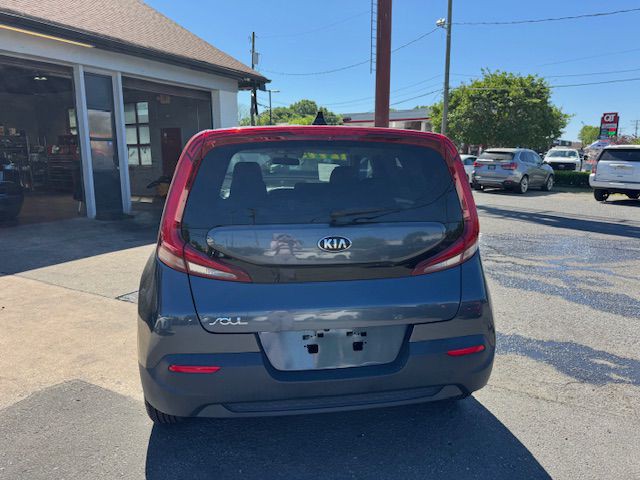 2020 Kia Soul Image 6