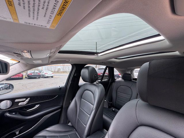 2016 Mercedes-Benz GLC-Class Image 4