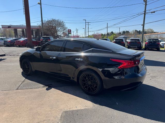 2016 Nissan Maxima Image 6