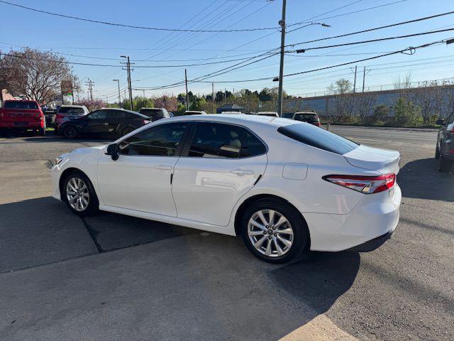 2018 Toyota Camry Image 5