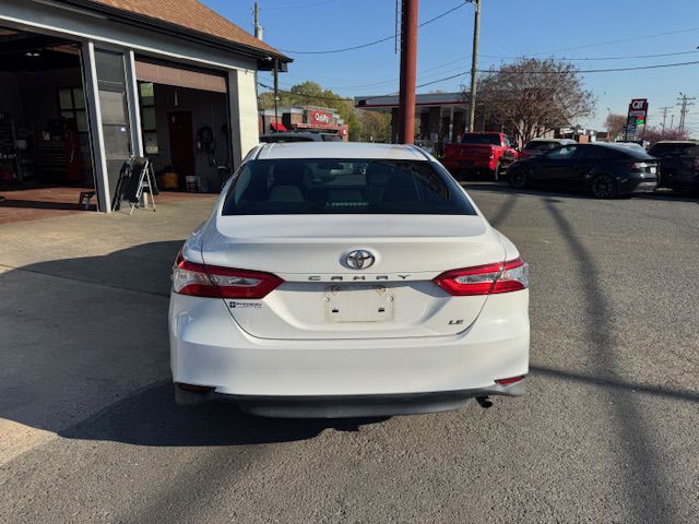 2018 Toyota Camry Image 6